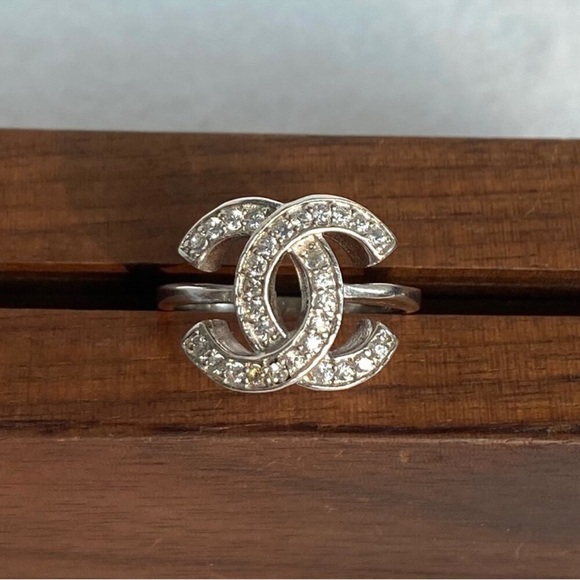 Classic sterling silver ring - Picture 3 of 8